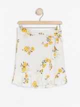 Blomstret viskose nederdel