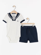 Sailor sæt med bodysuit og shorts