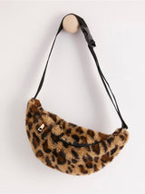 fanny pack med leopard falsk pels