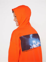 Orange sweatshirt med hætte og print