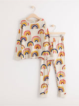 Pyjamas sæt med regnbue mønster
