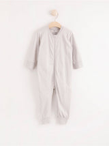 Pyjamas med prikker og kanin-applikation bagpå