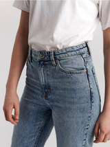BETTY High waist straight jeans