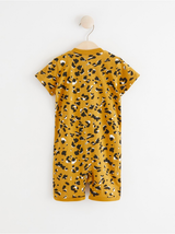Pyjamas med leo mønster