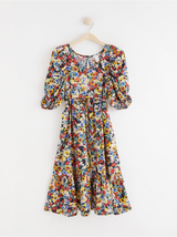 Mom puffærmet kjole med mønster