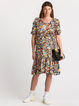 Mom puffærmet kjole med mønster
