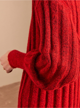 Rib-strikket kjole
