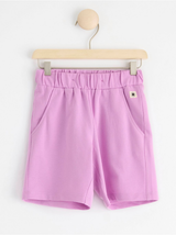 Shorts med justerbar talje og lommer