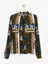 Bluse i lyocell blend med smock detaljer