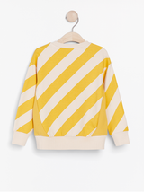 Oversize gul stribet trøje med print
