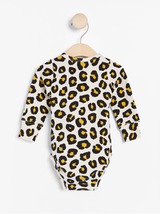 Slå-om body med leopard print