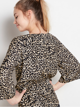Leopardmønstret bluse med binde detaljer