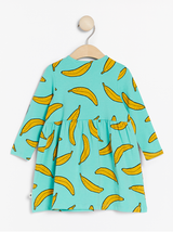 Turkis kjole med bananer