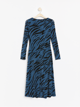 Zebra mønstret blå kjole